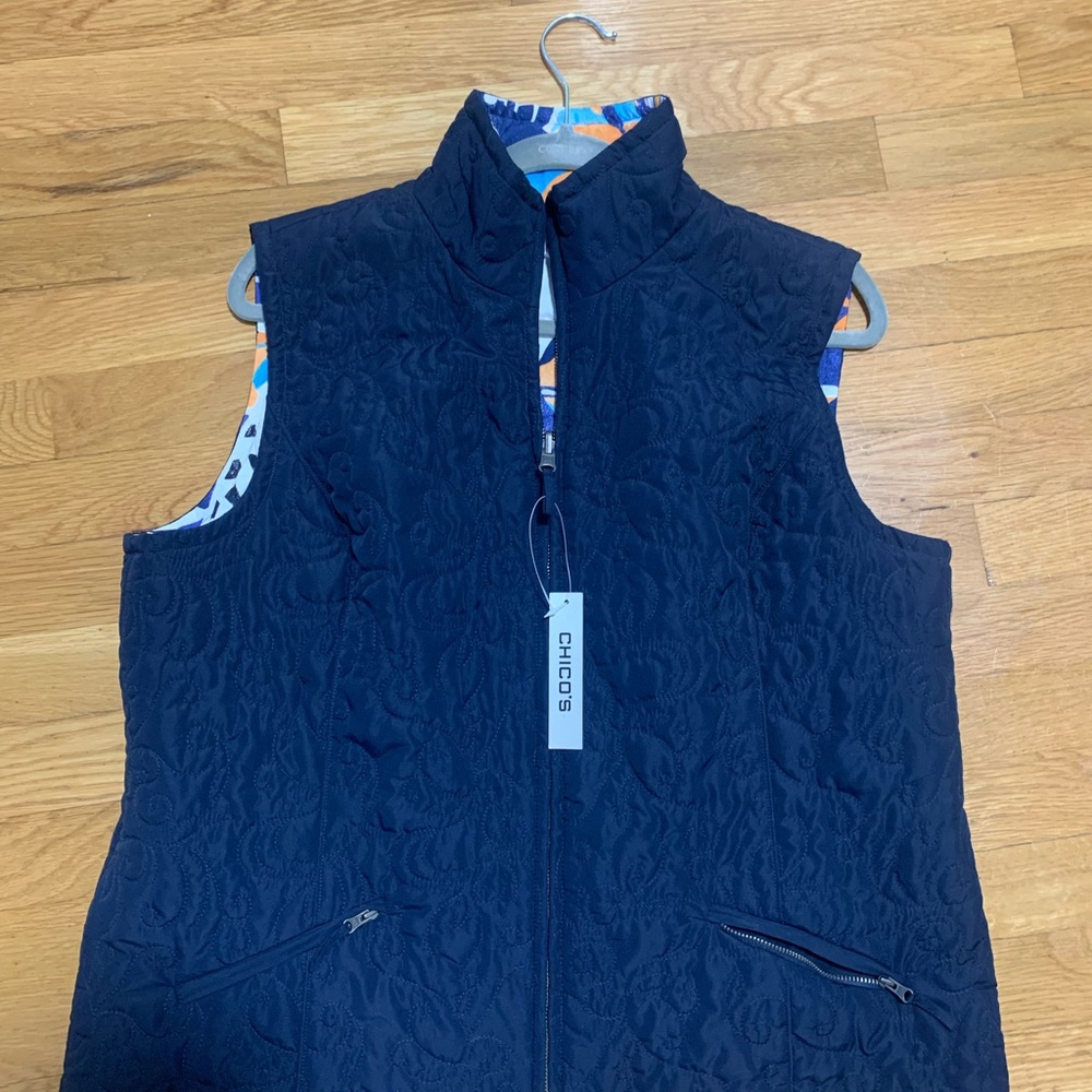 Chicos Reversible Zynergy Vest size 3 XL